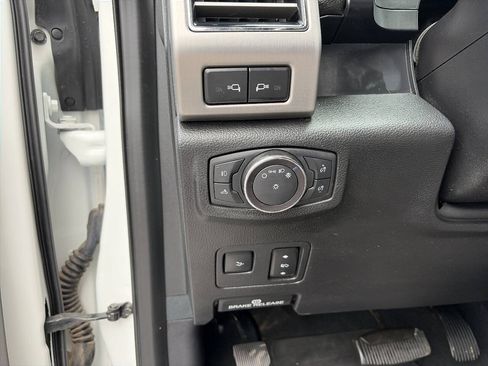 Used 2020 Ford F350 Platinum AWD/4WD image 42