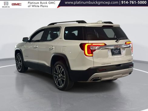Used 2022 GMC Acadia SLT w/ Preferred Package image 6