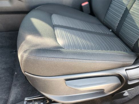 New 2026 Kia Sorento LX image 18