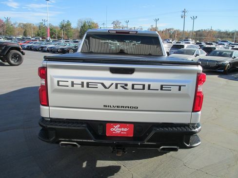 Used 2019 Chevrolet Silverado 1500 Custom Trail Boss w/ Custom Convenience Package image 4