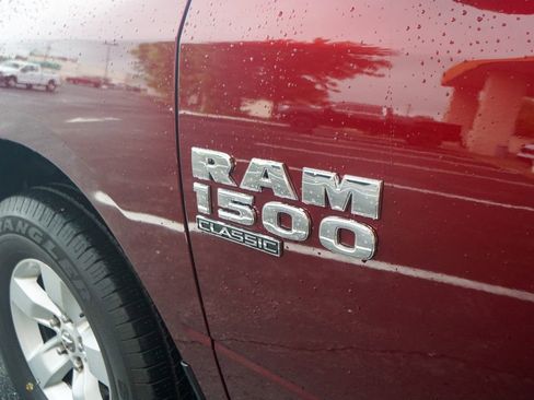Used 2024 RAM 1500 Classic SLT image 3