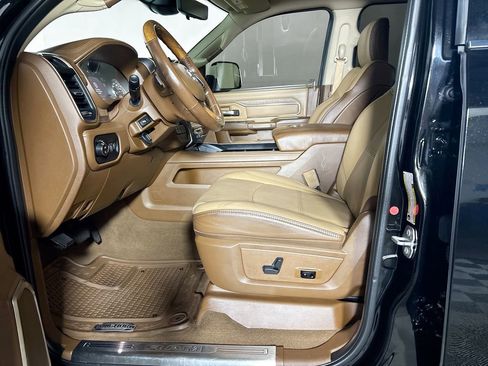 Used 2021 RAM 2500 Limited image 11