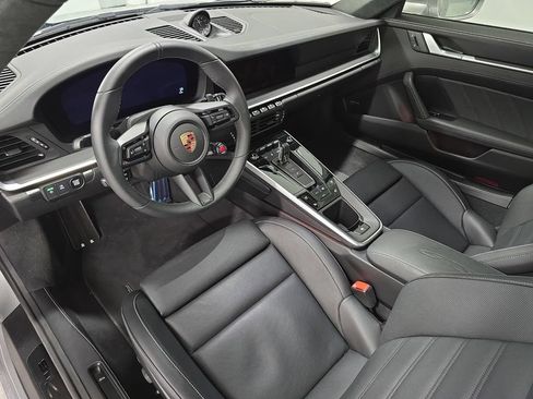 Certified 2025 Porsche 911 Carrera 4 GTS AWD/4WD image 4