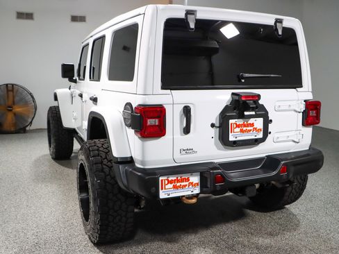 Used 2023 Jeep Wrangler Unlimited Rubicon 392 w/ Trailer Tow Package image 9
