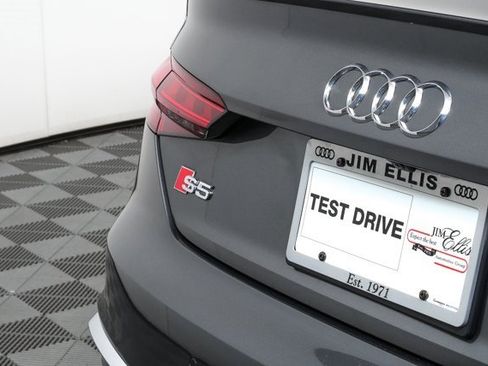 Used 2023 Audi S5 Premium Plus w/ Premium Plus image 31