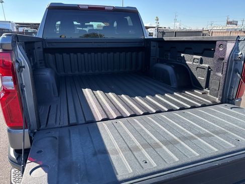 Used 2022 Chevrolet Silverado 1500 Custom w/ Safety Confidence Package image 39