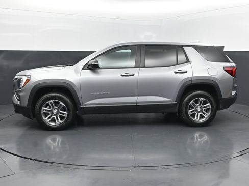 Used 2026 GMC Terrain Elevation FWD image 2