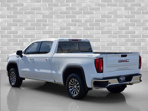 Used 2019 GMC Sierra 1500 SLT w/ SLT Convenience Package AWD/4WD image 3