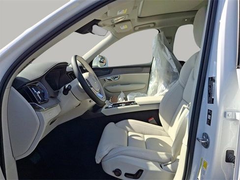 New 2026 Volvo XC90 B6 Ultra image 6