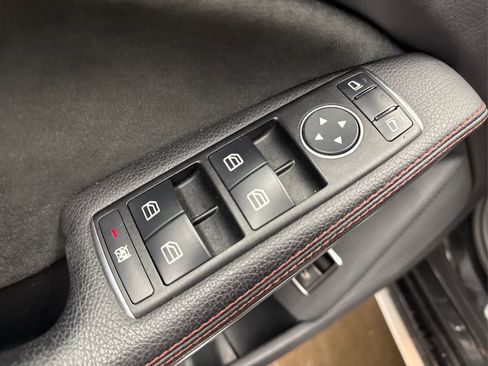 Used 2014 Mercedes-Benz CLA 45 AMG CLA 45 AMG image 32