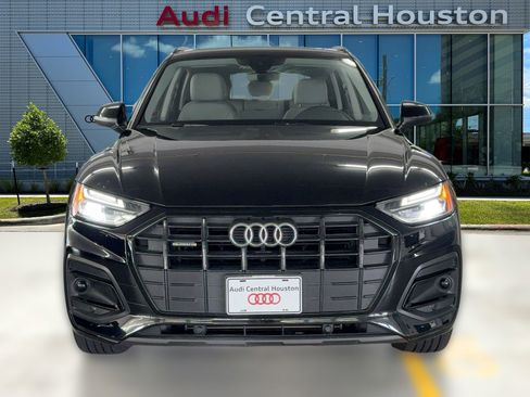 Certified 2025 Audi Q5 2.0T Premium image 6