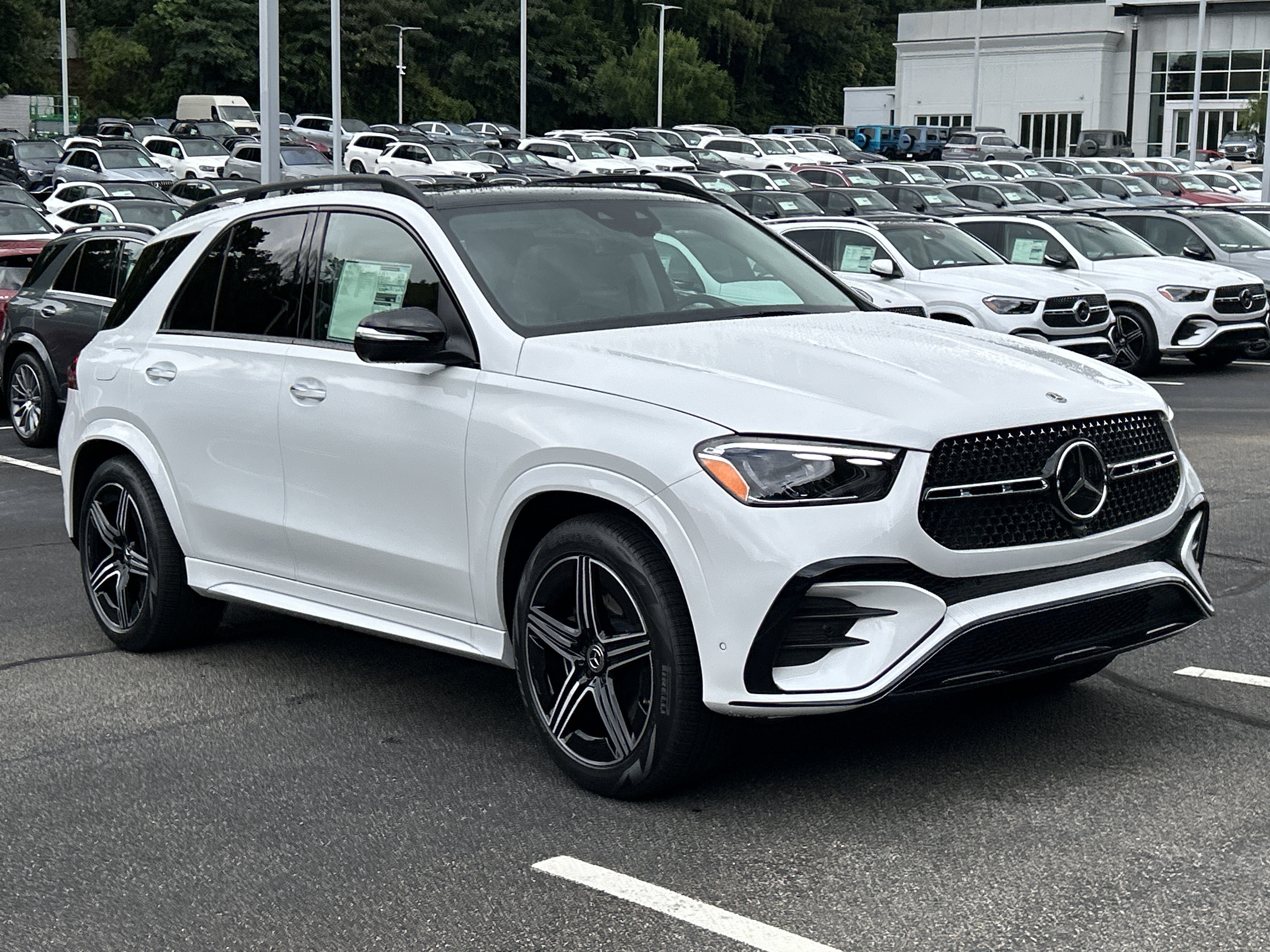 New 2026 Mercedes-Benz GLE 450 4MATIC image 4