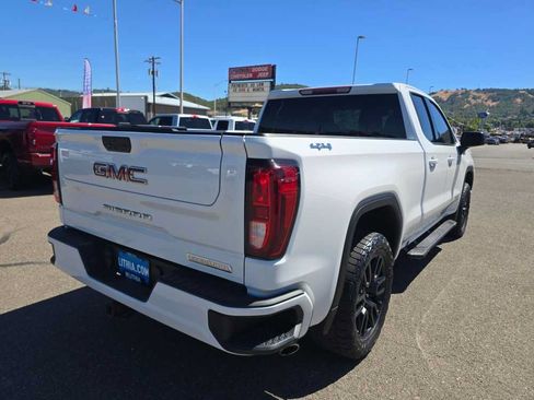 Used 2022 GMC Sierra 1500 Elevation AWD/4WD image 5
