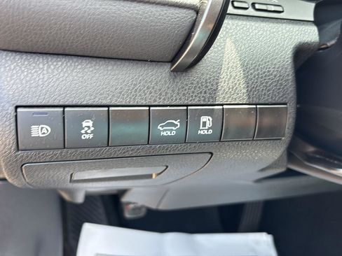 Used 2023 Toyota Camry SE image 21