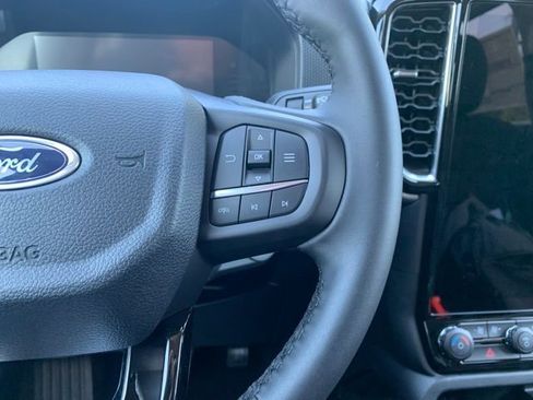 New 2025 Ford Ranger XLT w/ Equipment Group 301A High image 15