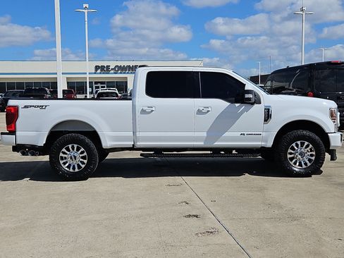 Used 2022 Ford F250 Lariat w/ Lariat Ultimate Package image 2