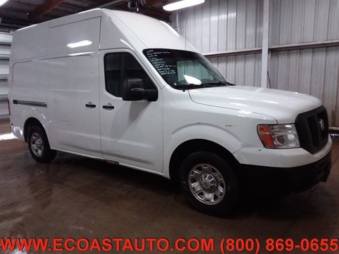 Used 2019 Nissan NV 2500 SV image 1