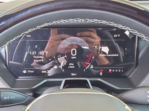 New 2026 GMC Acadia Denali w/ Super Cruise Package AWD/4WD image 11