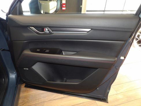 Certified 2023 MAZDA CX-5 Carbon Edition image 12