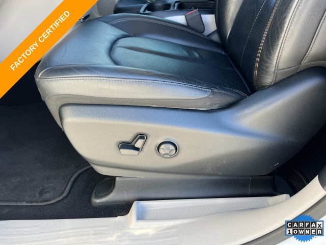 Used 2019 Chrysler Pacifica Touring-L FWD image 28