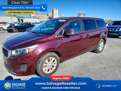 Used 2016 Kia Sedona LX w/ LX Convenience Package
