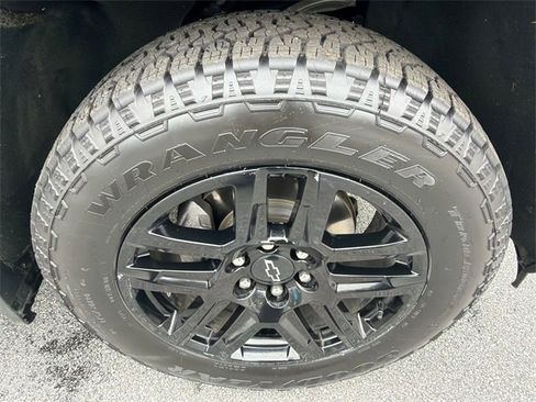 Used 2022 Chevrolet Silverado 1500 RST image 12