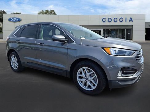 Certified 2022 Ford Edge SEL w/ Convenience Package AWD/4WD image 3