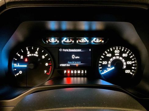 Used 2016 Ford F150 XL w/ Equipment Group 101A Mid AWD/4WD image 19