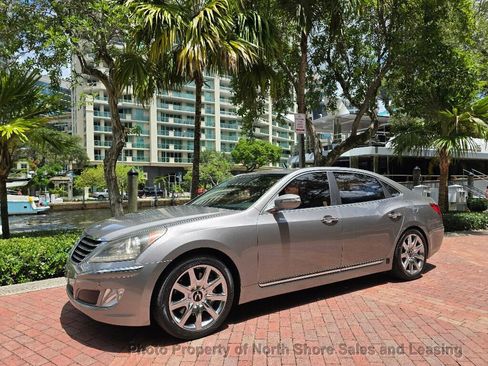 Used 2013 Hyundai Equus Signature RWD image 19