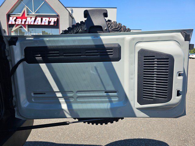 Used 2022 Ford Bronco Wildtrak AWD/4WD image 18