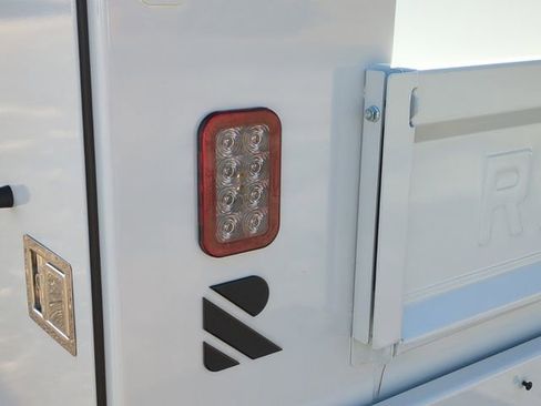 New 2024 GMC Sierra 2500 Pro w/ Convenience Package AWD/4WD image 13