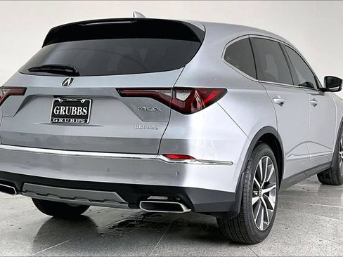 Certified 2026 Acura MDX FWD w/ Technology Package image 14