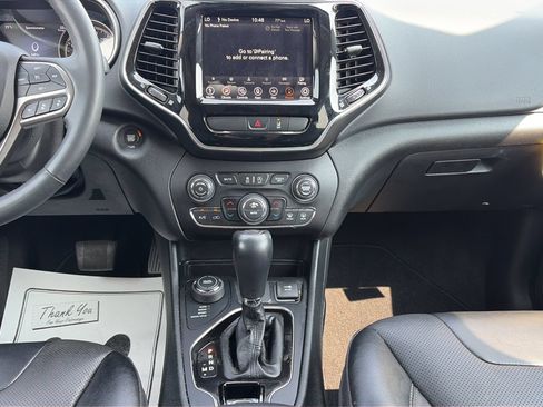Used 2022 Jeep Cherokee Limited w/ Elite Package AWD/4WD image 22