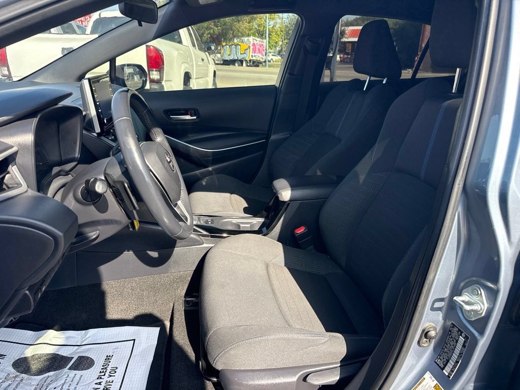 Used 2020 Toyota Corolla SE w/ Body Protection Package FWD image 9