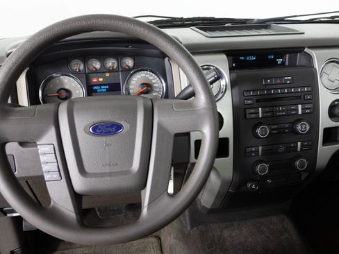 Used 2009 Ford F150 XL image 4