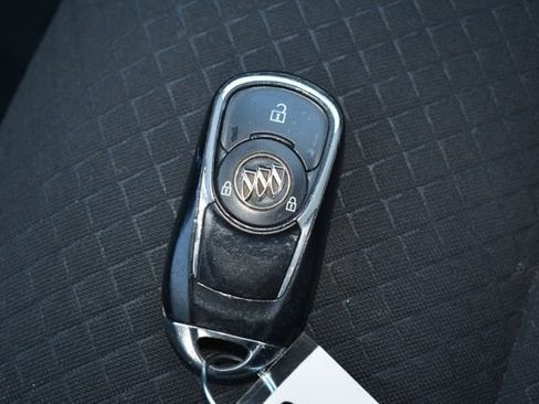 Used 2017 Buick Encore Preferred FWD image 29