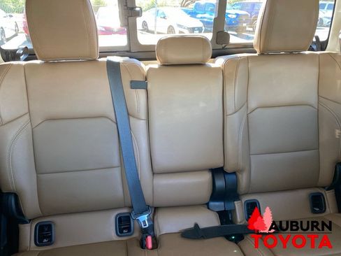 Used 2021 Jeep Gladiator Rubicon w/ Uconnect 4C Nav & Sound Group AWD/4WD image 21