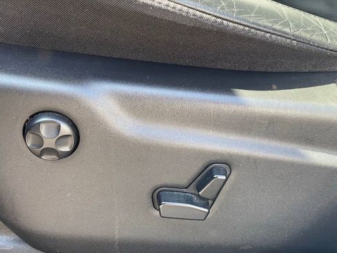 Used 2018 Jeep Grand Cherokee Altitude image 13