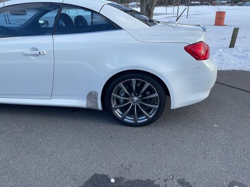 Used 2010 INFINITI G37 Sport image 26