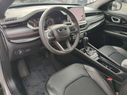 Used 2023 Jeep Compass Trailhawk image 14