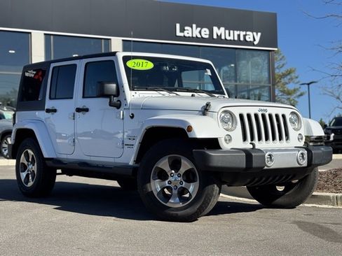 Used 2017 Jeep Wrangler Unlimited Sahara w/ Connectivity Group image 1