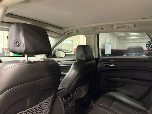 Used 2014 Cadillac SRX Premium image 22