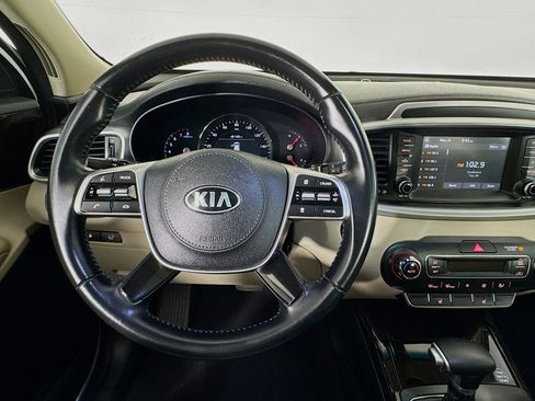 Used 2020 Kia Sorento EX FWD image 11
