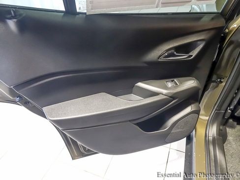 Used 2024 Chevrolet Trax LT image 26