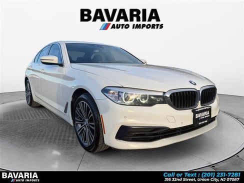 Used 2020 BMW 530i xDrive w/ Convenience Package image 7