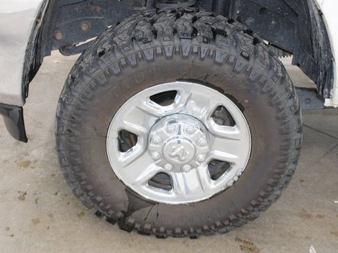 Used 2019 RAM 2500 Big Horn AWD/4WD image 33