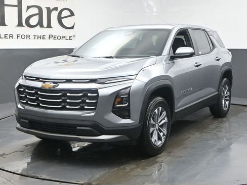 New 2026 Chevrolet Equinox LT w/ Convenience Package II FWD image 12