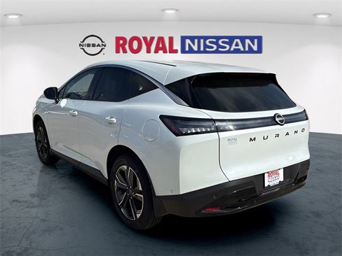 Used 2025 Nissan Murano SV image 5
