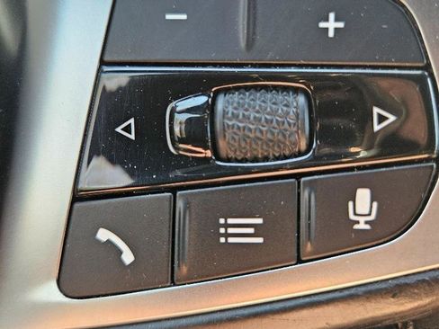 Used 2021 BMW M440i Convertible image 21