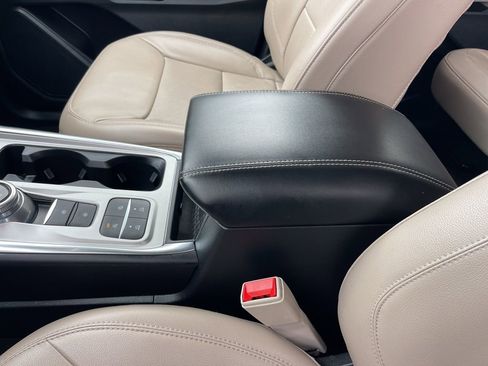 Certified 2023 Ford Explorer Limited w/ Equipment Group 301A image 14